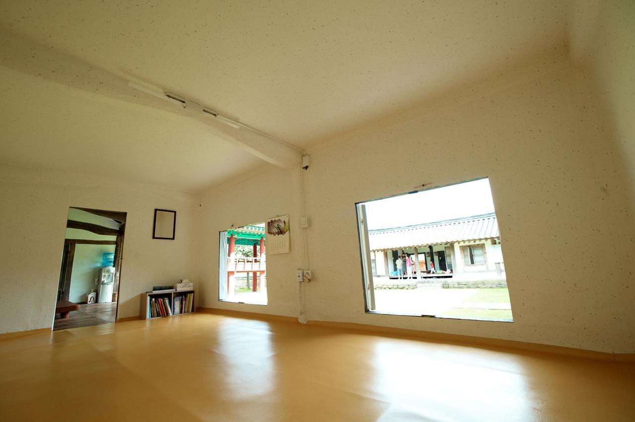 Seoakseowon Hotel Gyeongju Exterior photo