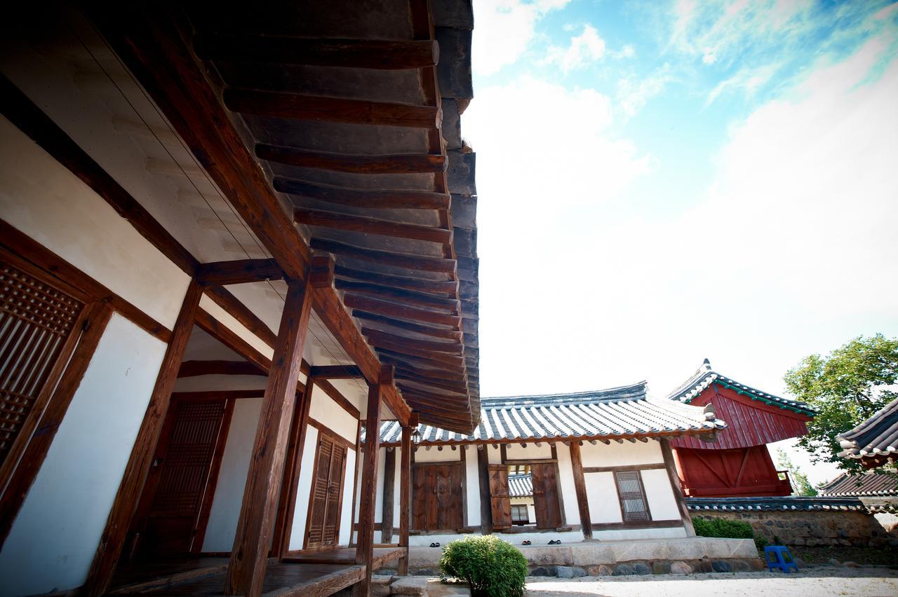 Seoakseowon Hotel Gyeongju Exterior photo
